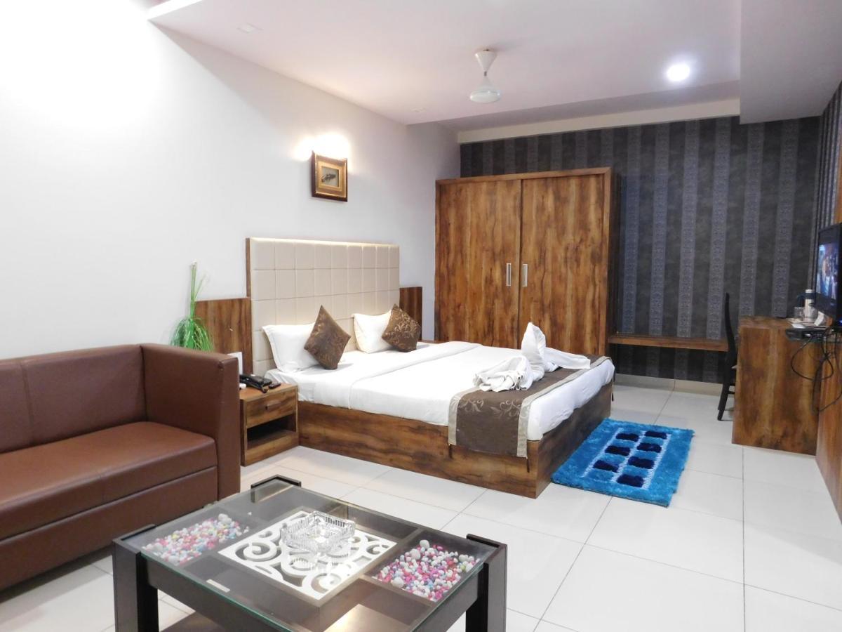 Hotel Shiva Club And Resort Mundra ภายนอก รูปภาพ