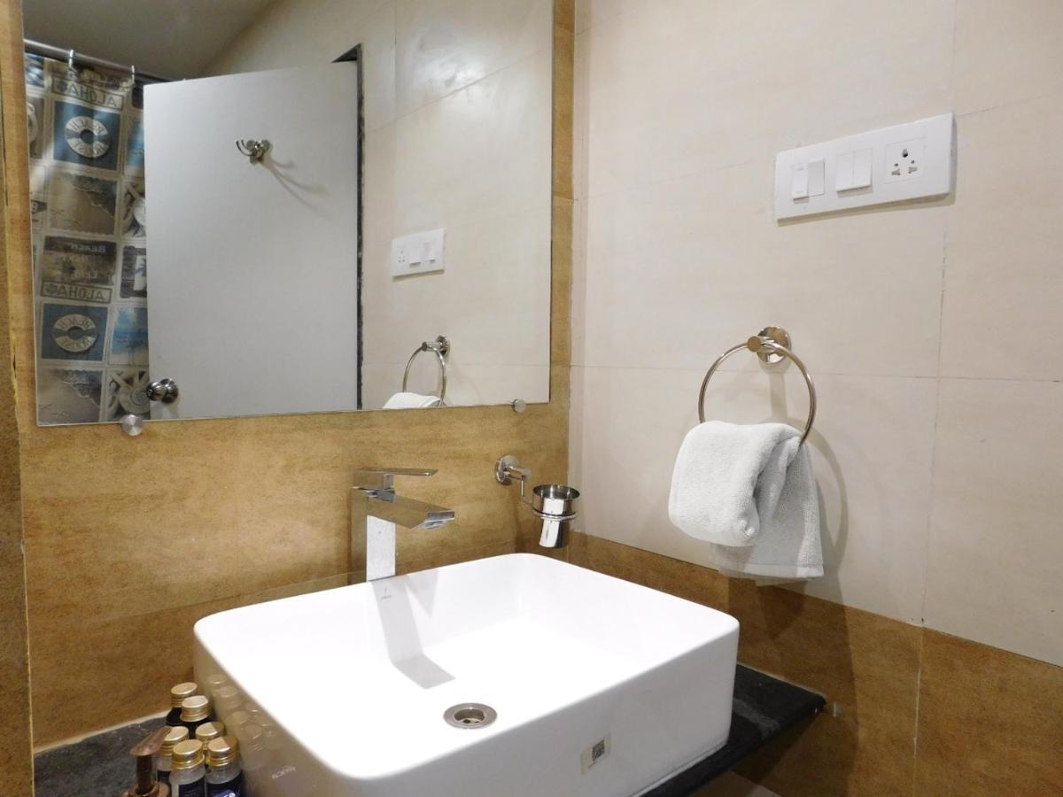 Hotel Shiva Club And Resort Mundra ภายนอก รูปภาพ