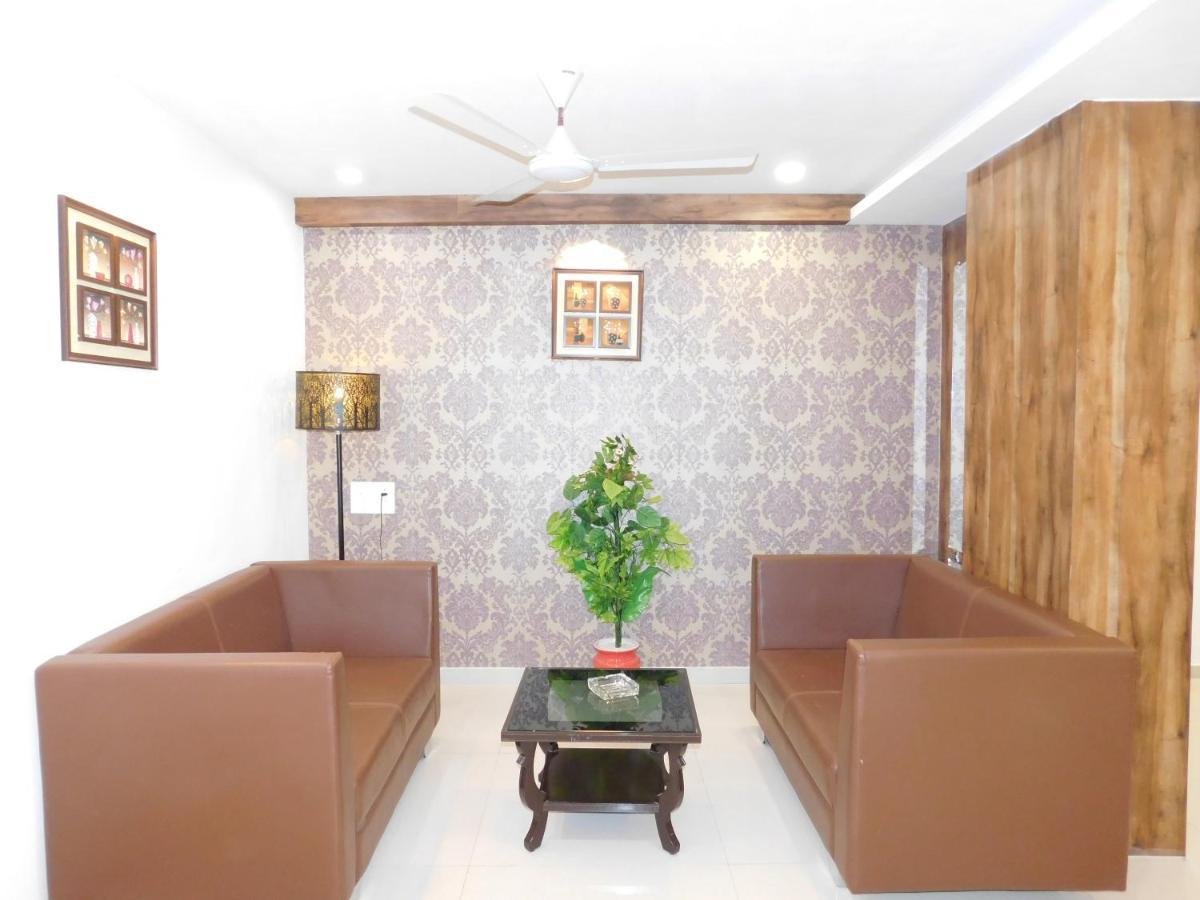 Hotel Shiva Club And Resort Mundra ภายนอก รูปภาพ